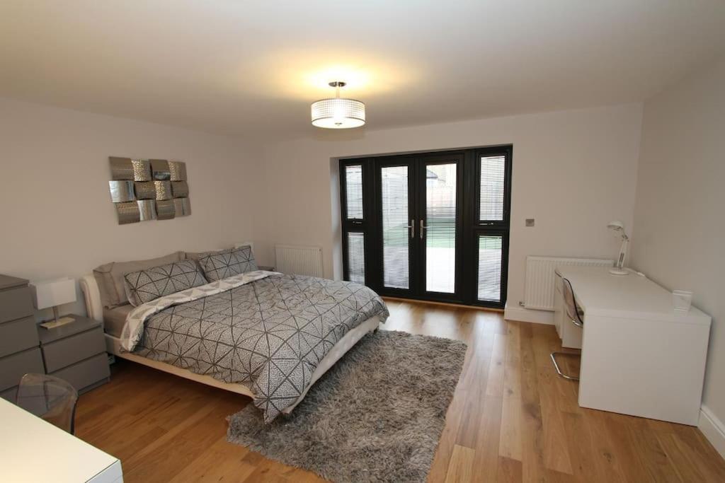 Lovely One Bed Apartment-Near All Transport-Village-Freeparking Londres Extérieur photo